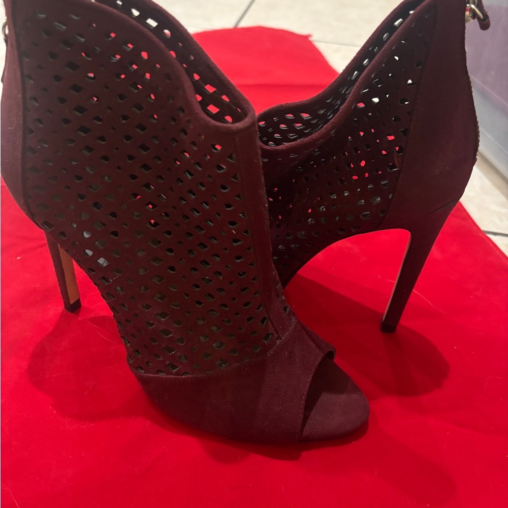 Zara Burgundy Cut-Out Heels